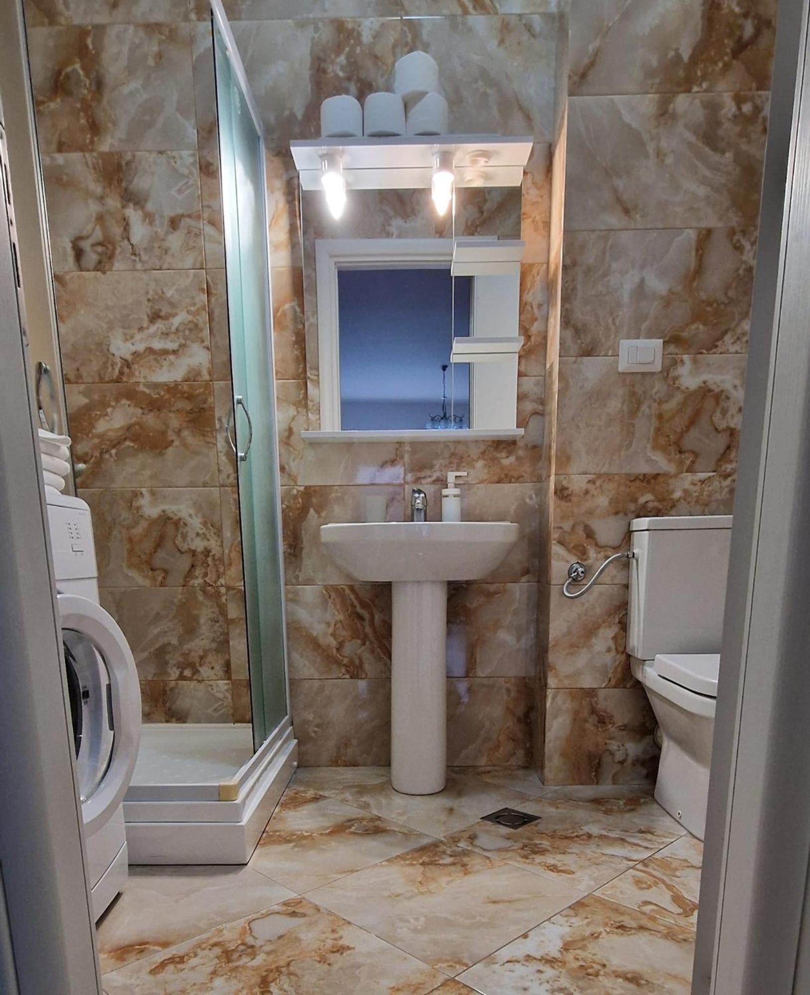 Apartmani Svetionik Budva Exterior foto