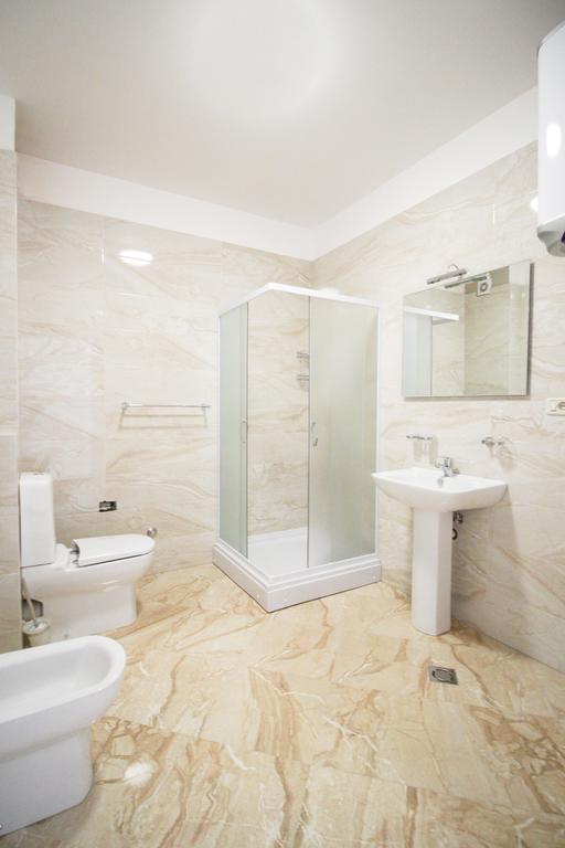 Apartmani Svetionik Budva Exterior foto